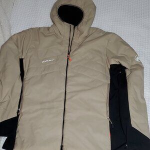 Mammut light insulated Jacket